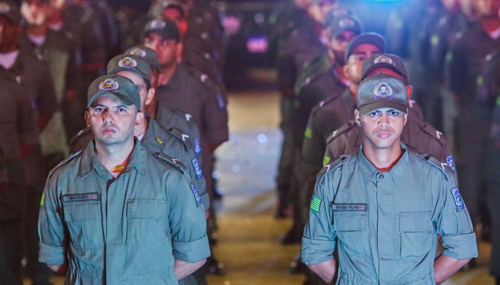 Rafael Fonteles vai promover 250 policiais militares em solenidade do Dia da Bandeira nesta terça (19)