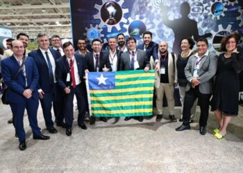 Durante evento em Brasília, governador destaca sucesso de soluções digitais em segurança, saúde e educação no Piauí
