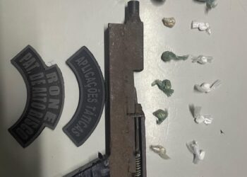 Polícia Militar prende suspeitos de roubo com arma de fogo de fabricação caseira e drogas em José de Freitas