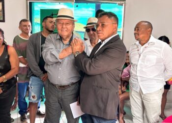 Dr. Eziquiel Miranda Dias toma posse no escritório Advogados Associados em José de Freitas