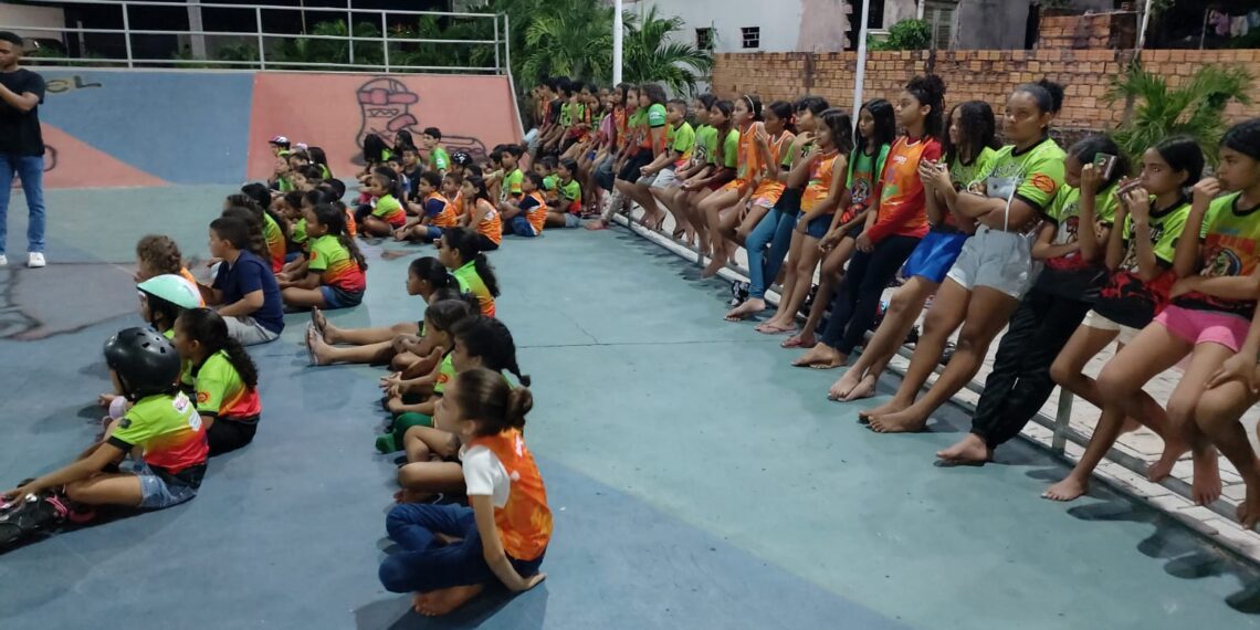 Atividades do projeto social patins-jf in line de José de Freitas