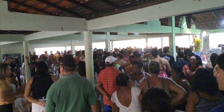 Festa dos Pescadores reúne multidão em José de Freitas com competições, carreata e muita música