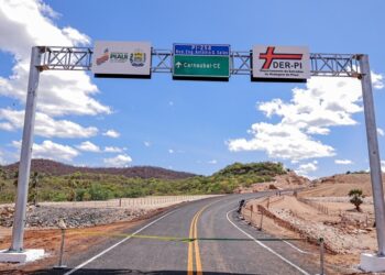 Governo do Estado amplia rodovias que ligam Piauí ao Ceará, Pernambuco, Maranhão e Bahia