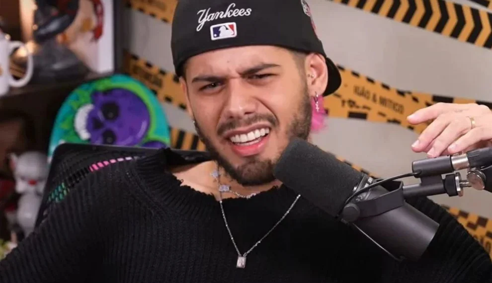 Fãs gritam nome de Virginia em show de Zé Felipe, e reação dele impressiona