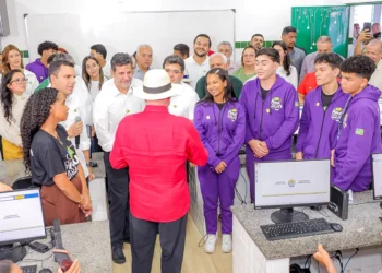 Lula destaca avanço da educação no Piauí e quer modelo de tempo integral no Brasil
