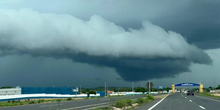 Sul do Piauí tem previsão de tempestades até domingo (04/10); veja cidades